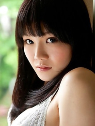Beautiful Ai Eikura teases us in hot lingerie this early morning